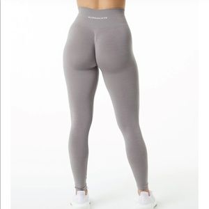 Amplify Leggings (Storm Grey)